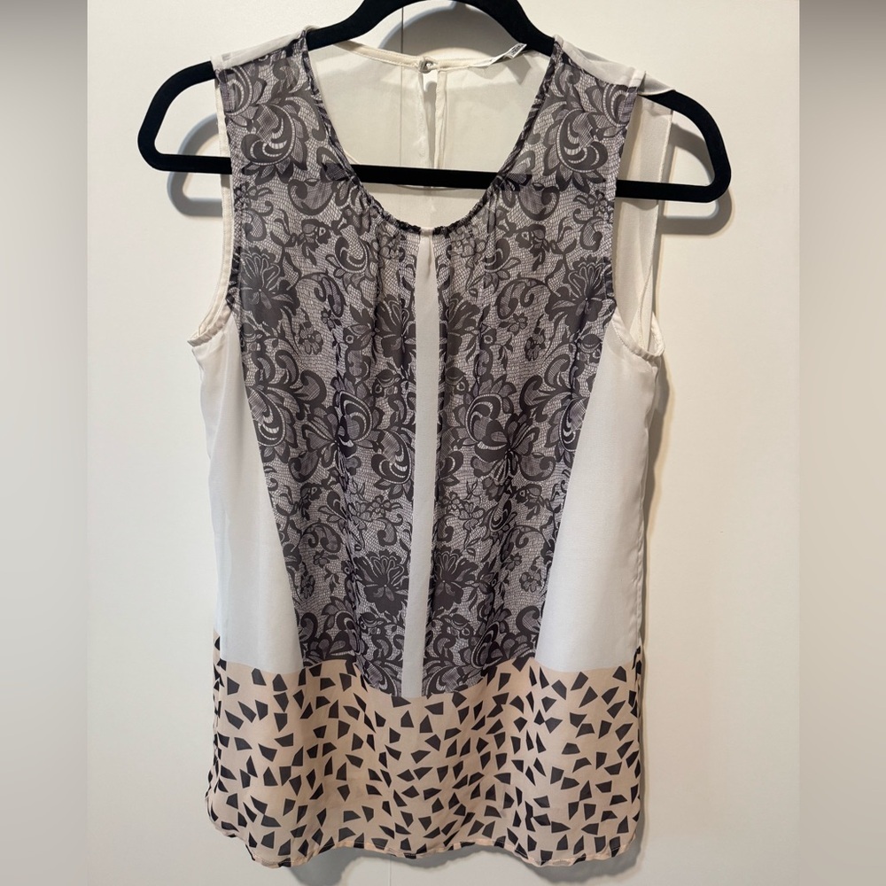 CAbi Ladylike Tunic Sleeveless Womens Size S Sheer Lined Lace Geometric Print